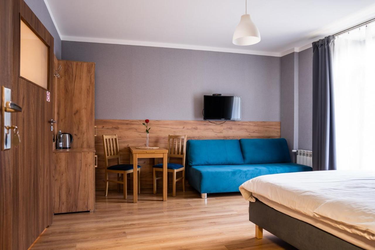 Na Rozanej - 2 Km Od Energylandii Homestay Zator