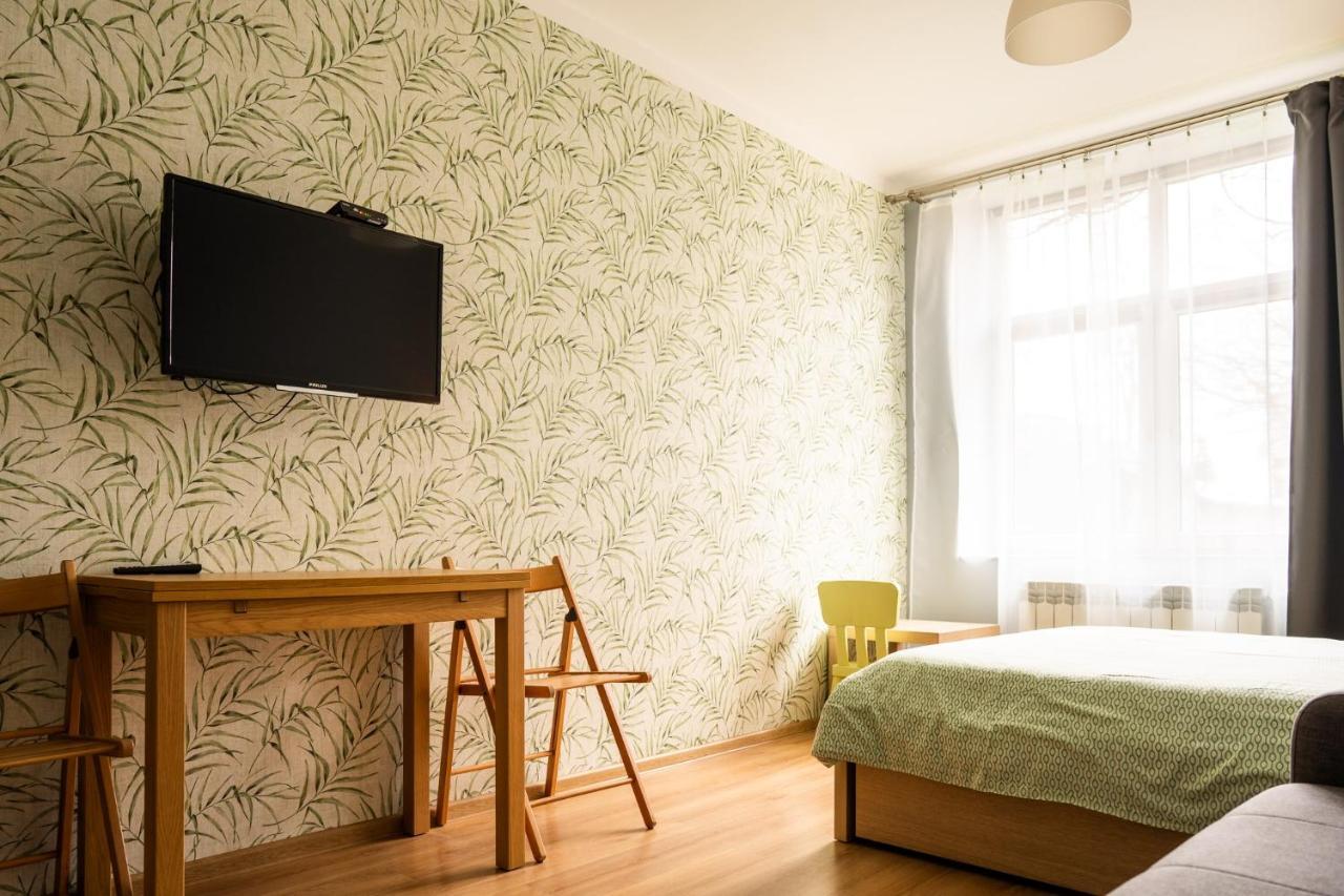 Na Rozanej - 2 Km Od Energylandii Homestay Zator